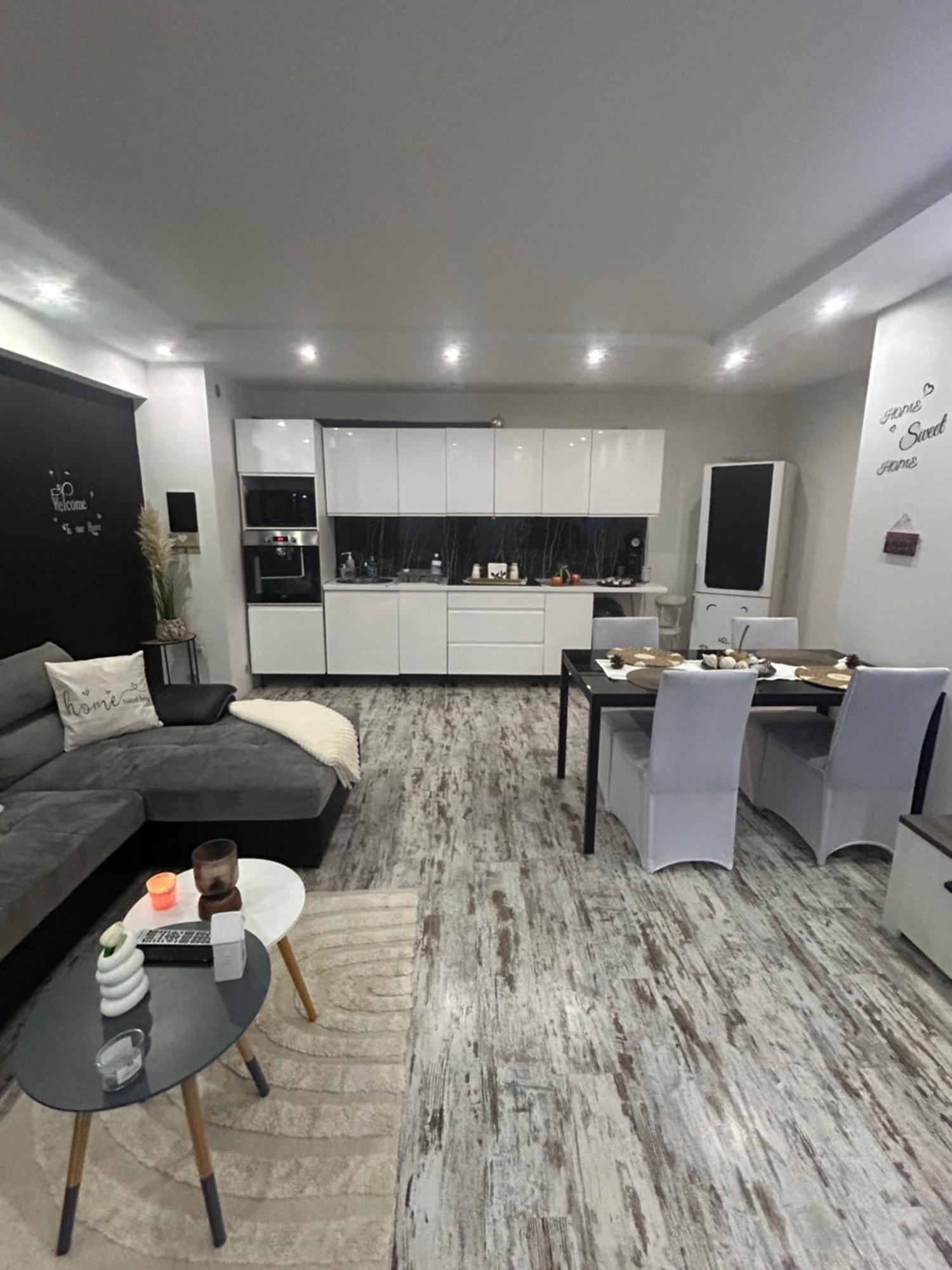 Coquet Appartement, Quartier Historique De Metz Centre Buitenkant foto